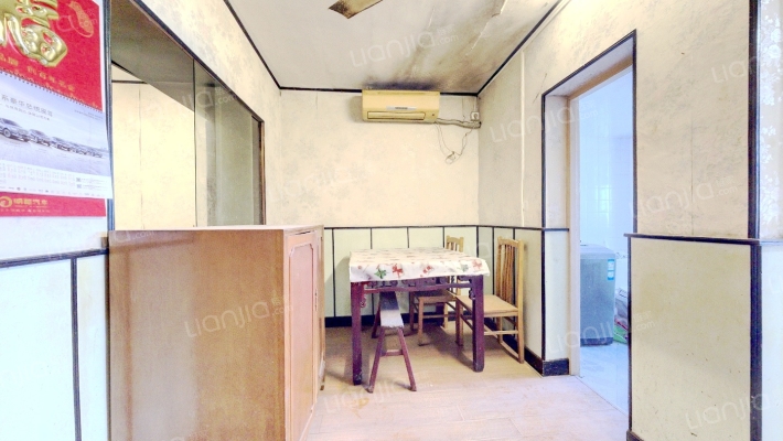 莲溪八村二手房实景图