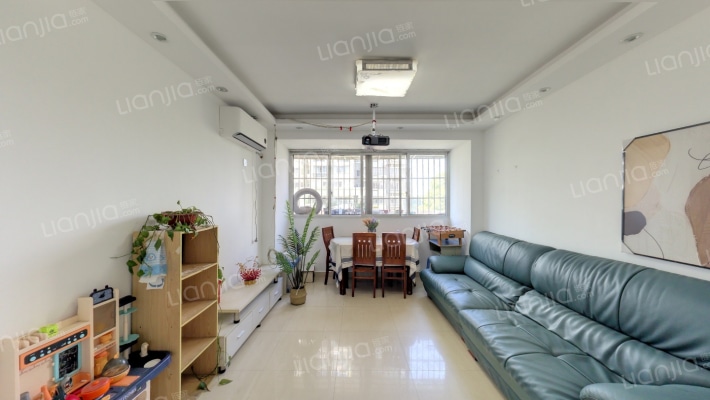 粤亮湾景苑二手房实景图