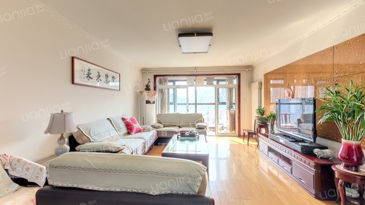 国富华庭二手房实景图