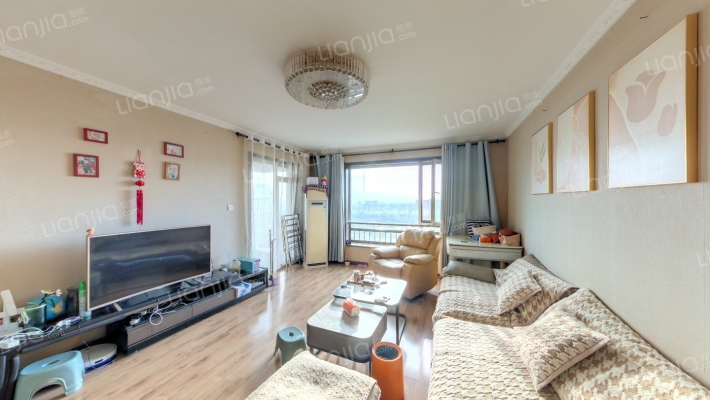 奥润府新嘉苑二手房实景图