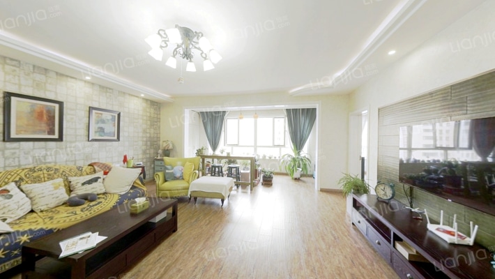 群力新城中区二手房实景图