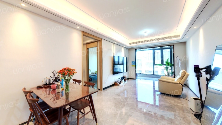 中海麓湖公馆二手房实景图