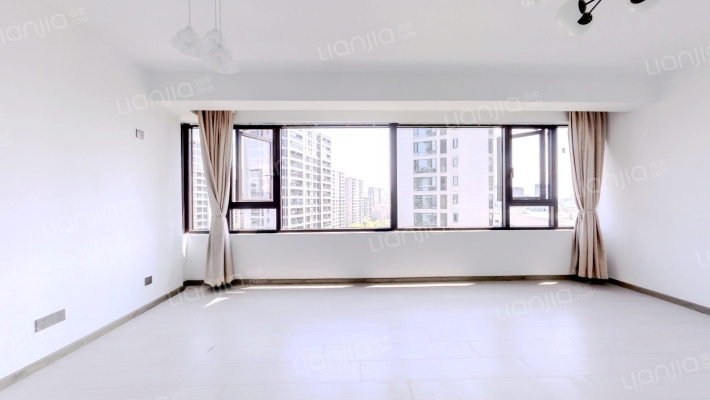 北樾府二手房实景图