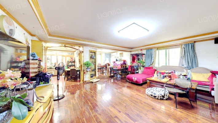 雅利达花园二手房实景图