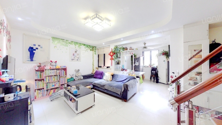 育秀一区二手房实景图