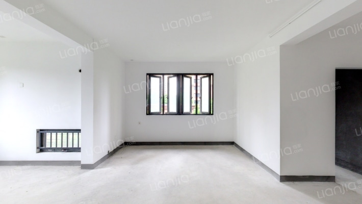 君睿名苑二手房实景图