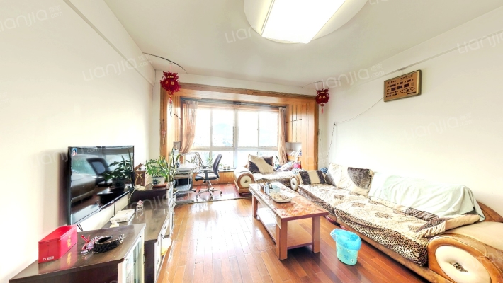 绿色家园小区二手房实景图