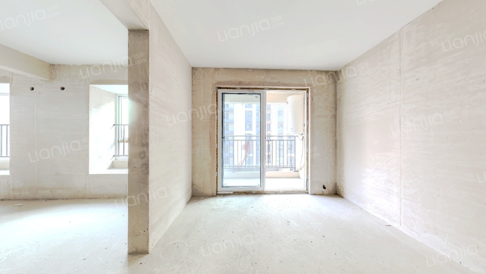 武汉卓越城二手房实景图