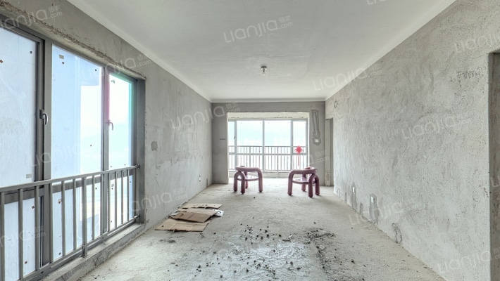 恩瑞御西湖二手房实景图