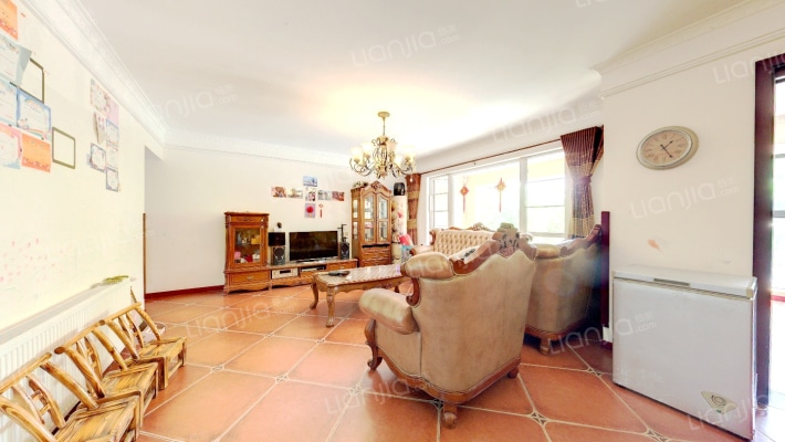 万科魅力之城四期二手房实景图