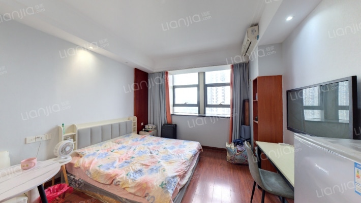 名爵大厦二手房实景图