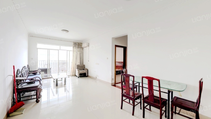 山水花城二手房实景图