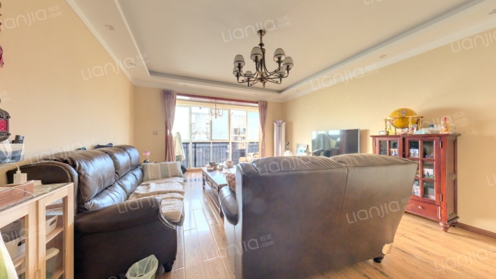 西线阳光二手房实景图