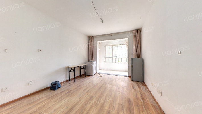 中铁逸都兰庭北区二手房实景图