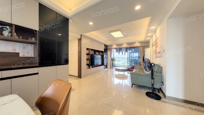 阳光城丽景湾二手房实景图