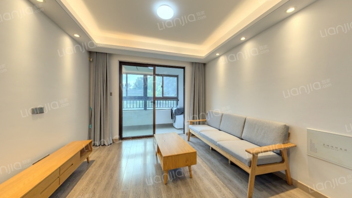 新保弘领东苑B区二手房实景图