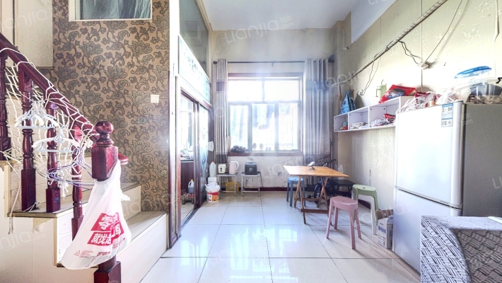 荣丰锦园二手房实景图