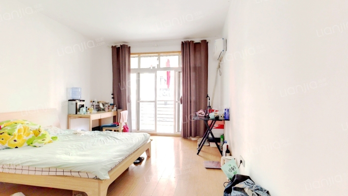 华工镜湖园二手房实景图