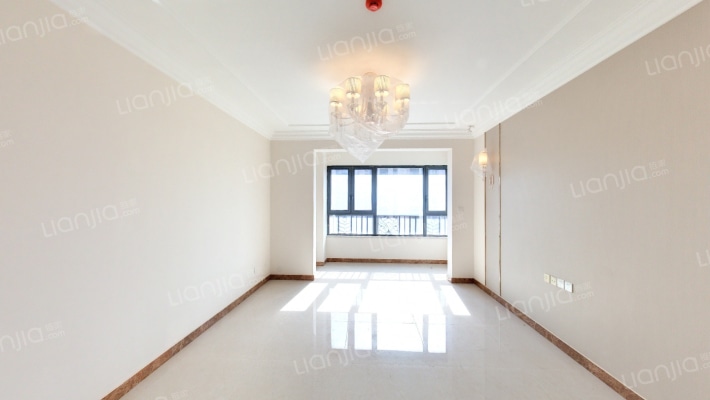 恒大御峰二手房实景图