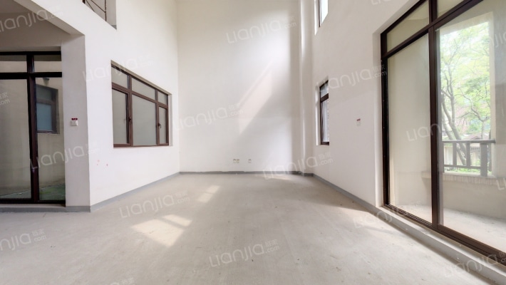 龙湖悠山郡四期二手房实景图