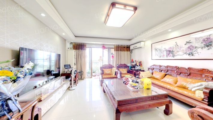 滨海水晶湾二手房实景图