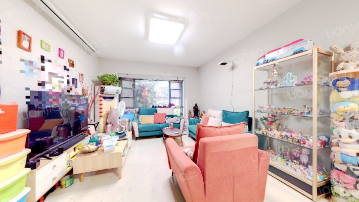 国嘉美领居二手房实景图