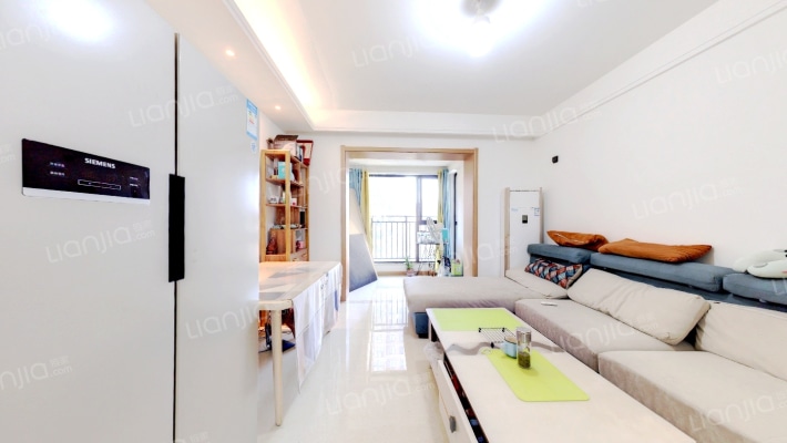 青风公园二手房实景图