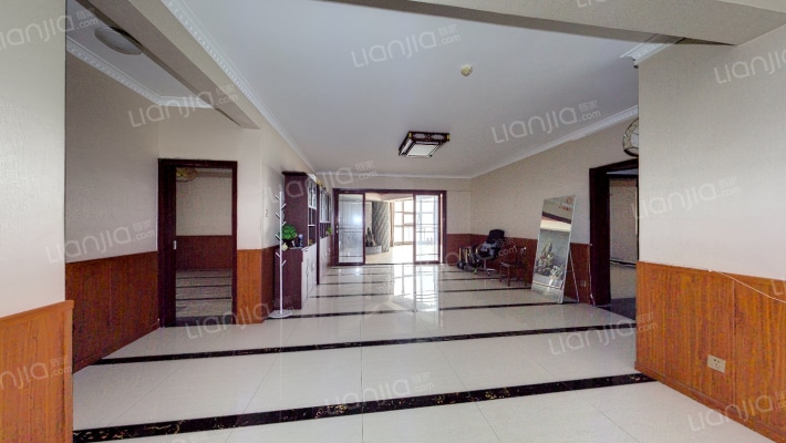 富湾国际二手房实景图