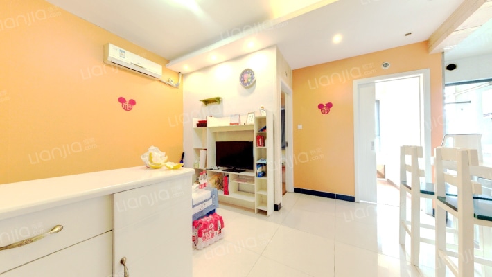 正黄金域国际二手房实景图