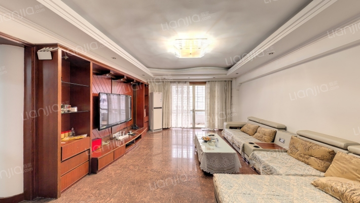 新亚水云阁二手房实景图