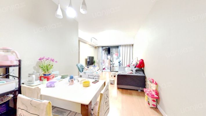 嘉誉山D区二手房实景图