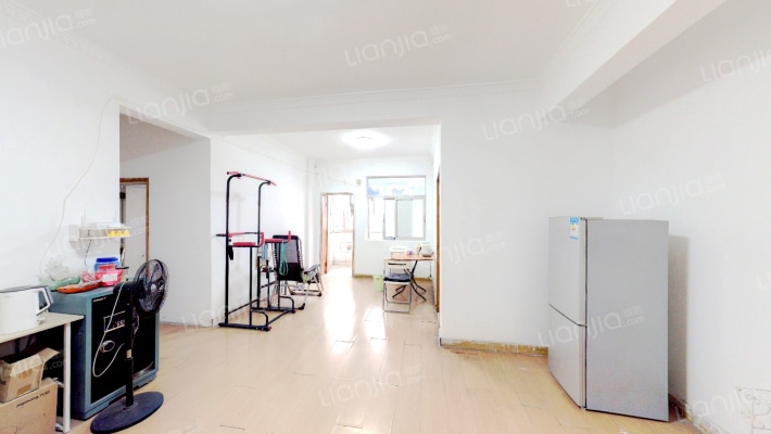 湘粤粮油农贸市场二手房实景图