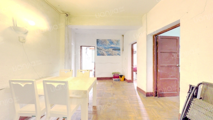 洞庭小路3号-4号二手房实景图