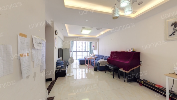 卓越蔚蓝海岸三期二手房实景图