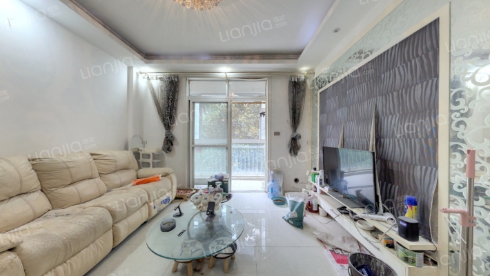 东勤佳苑二手房实景图