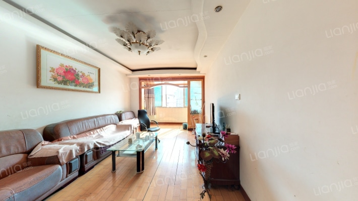 新时代广场旁散房二手房实景图