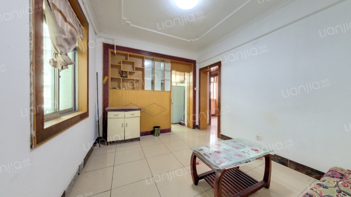 东新街小区二手房实景图