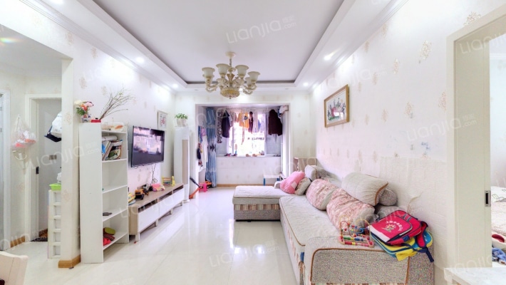 上城中央一期二手房实景图