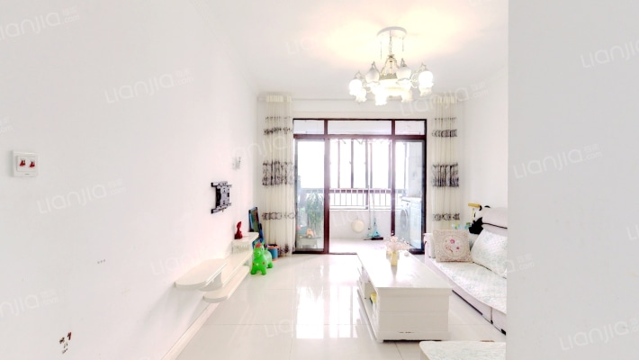 东方蓝海二手房实景图