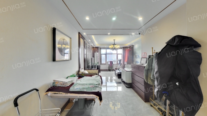 万星幸福城B区二手房实景图