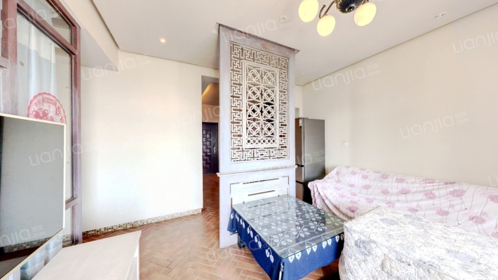 北回归线二手房实景图