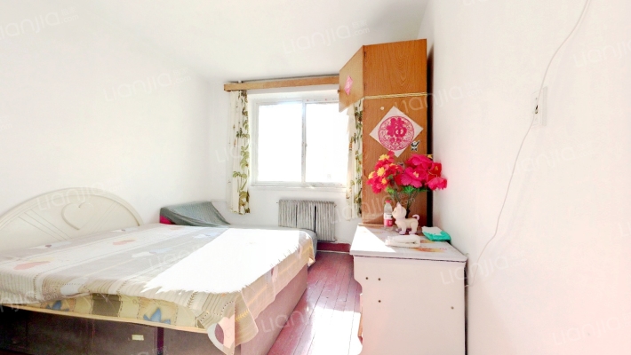 自强街（三八广场）二手房实景图