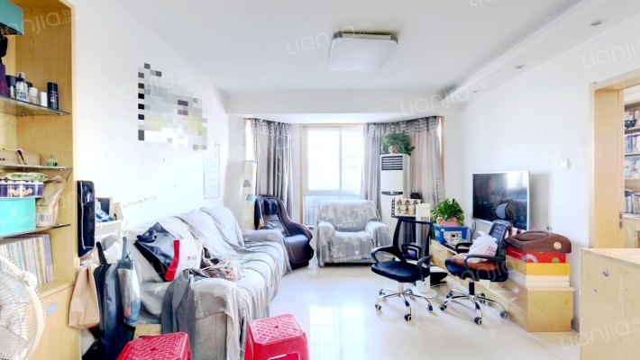 金都华庭三期二手房实景图