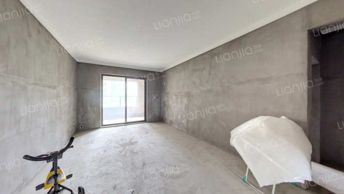 滨河凤凰城二手房实景图