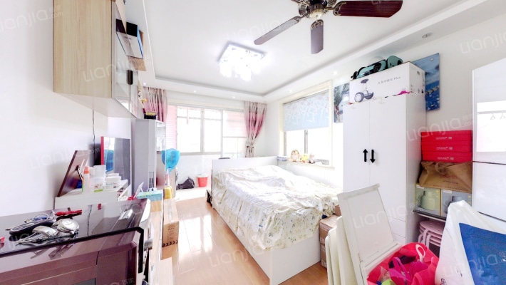 凤城四村二手房实景图