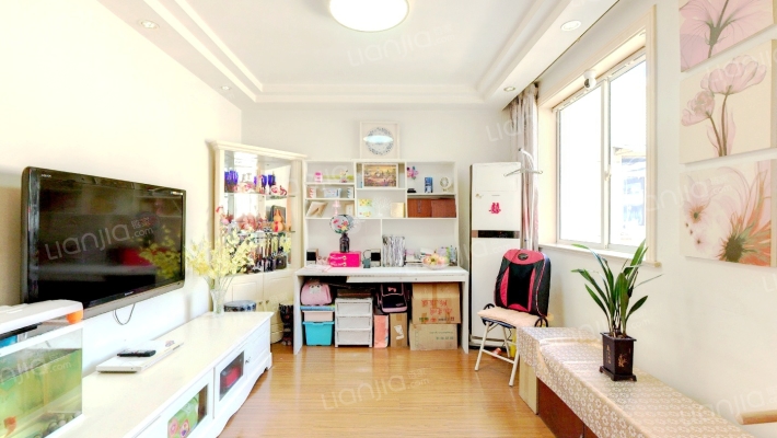 罗秀新村二手房实景图