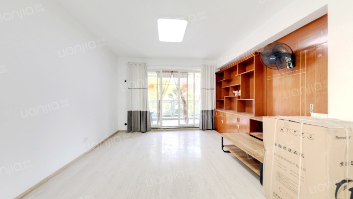 天阳棕榈湾一期二手房实景图