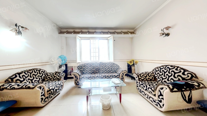 馨泰花园二手房实景图