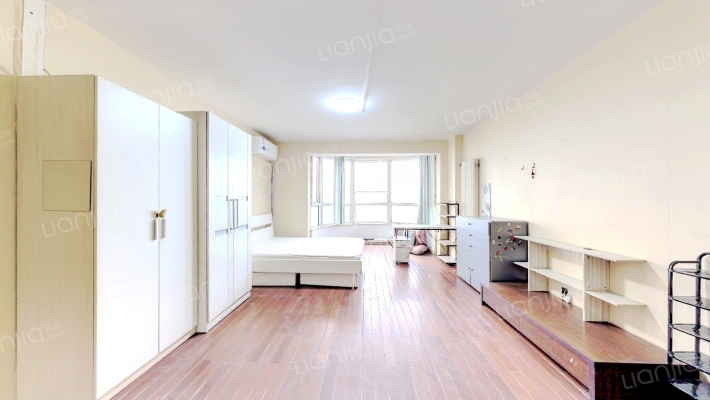 圣馨大地二手房实景图