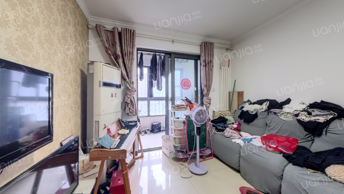 新里卢浮公馆二手房实景图